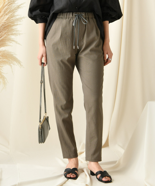 DouDou(ドゥドゥ)の「テーパードパンツ(その他パンツ・レディース・オフホワイト/ベージュ/カーキ/ライトベージュ・36/38)」の4枚目の写真