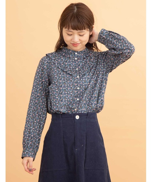 POU DOU DOU（プードゥドゥ）の「フリルヨークブラウス（シャツ/ブラウス・レディース・ネイビー/ブラウン/オフホワイト・3）」の3枚目の写真