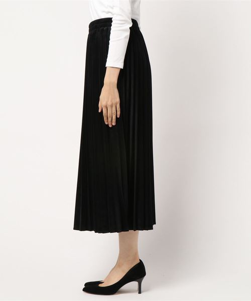 CHARM BERRY TIC（チャームベリーチック）の「スエードタッチ　アコーディオンプリーツスカート（スカート・レディース・ブラック/ベージュ/カーキ/キャメル・M/L）」の10枚目の写真
