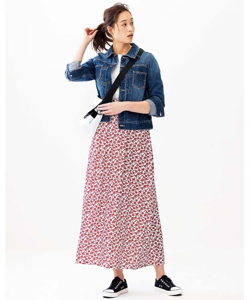 GeeRA(ジーラ)の「ソフトマーメイドプリントスカート(スカート・レディース・ブラック/ベージュ/レッド・MEDIUM/SMALL/X-LARGE/XX-LARGE/LARGE)」の4枚目の写真