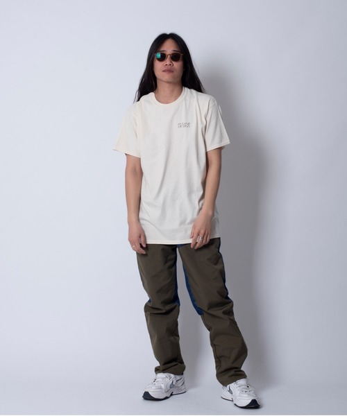 FUN/FOR/FICTION(ファンフォーフィクション)の「『FUN/FOR/FICTION』FFF SS T(Tシャツ/カットソー・メンズ・オフホワイト/チャコールグレー・FREE)」の5枚目の写真