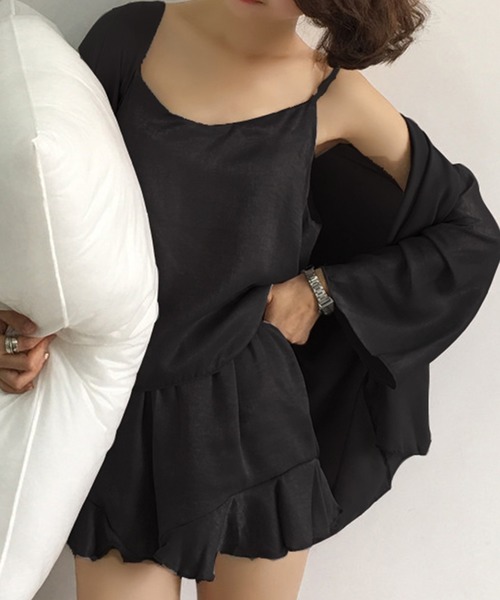 DAY CLOSET（デイ クローゼット）の「レディース さらツヤ大人っぽキャミトップス+フリルパンツ+ガウン ルームウェア3点セットアップ（ルームウェア/パジャマ・レディース・ダークグレー/ベージュ/ブルー/グリーン系その他/パープル/ブラック/ピンク/ライトピンク/ワインレッド/グレー・ONE SIZE）」の11枚目の写真