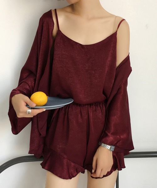DAY CLOSET（デイ クローゼット）の「レディース さらツヤ大人っぽキャミトップス+フリルパンツ+ガウン ルームウェア3点セットアップ（ルームウェア/パジャマ・レディース・ダークグレー/ベージュ/ブルー/グリーン系その他/パープル/ブラック/ピンク/ライトピンク/ワインレッド/グレー・ONE SIZE）」の20枚目の写真
