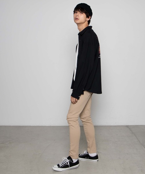 WEGO（ウィゴー）の「WEGO/レトロロゴビッグシルエットシャツ（シャツ/ブラウス・メンズ・ブラック/ホワイト・LARGE/MEDIUM）」の16枚目の写真