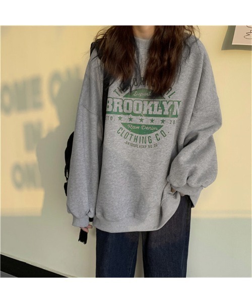 DEVICE(デバイス)の「韓国風 ビッグシルエット カレッジロゴ プルオーバー スウェット トレーナー(スウェット・レディース・ブラック/グレー/ブルー/レッド/グリーン/ライトグレー/ネイビー・FREE)」の12枚目の写真