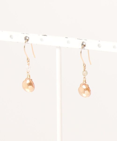 tone(トーン)の「【L.amiche】オレンジフラッシュクリスタル×14kgfピアス(ピアス(両耳用)・レディース・オレンジ・FREE)」の1枚目の写真