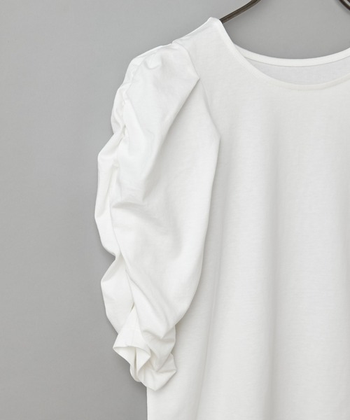 CIAOPANIC（チャオパニック）の「バイオ天竺ギャザースリーブTシャツ（Tシャツ/カットソー・レディース・ベージュ/ブラック/ホワイト/グリーン/ダークグリーン/ブルー・FREE）」の10枚目の写真