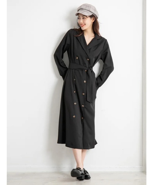 fifth calin（フィフスカラン）の「トレンチコート風ワンピース
