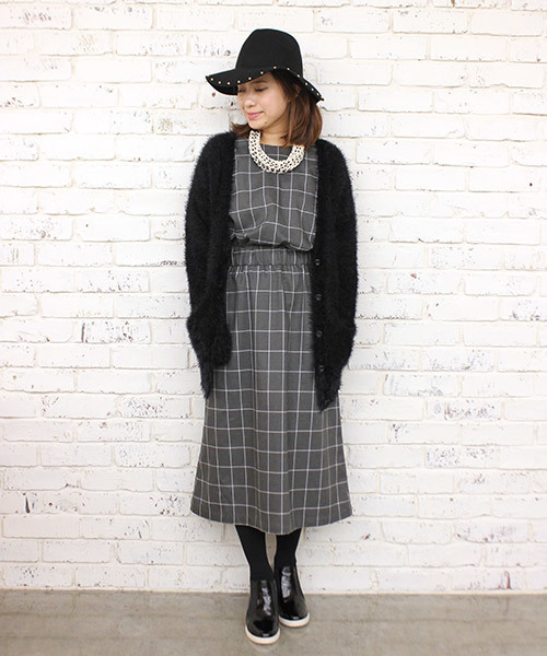 mystic（ミスティック）の「フェザーヤーンVカーディガン（カーディガン/ボレロ・レディース・ブラック/アイボリー/グレー・ﾌﾘ-）」の14枚目の写真