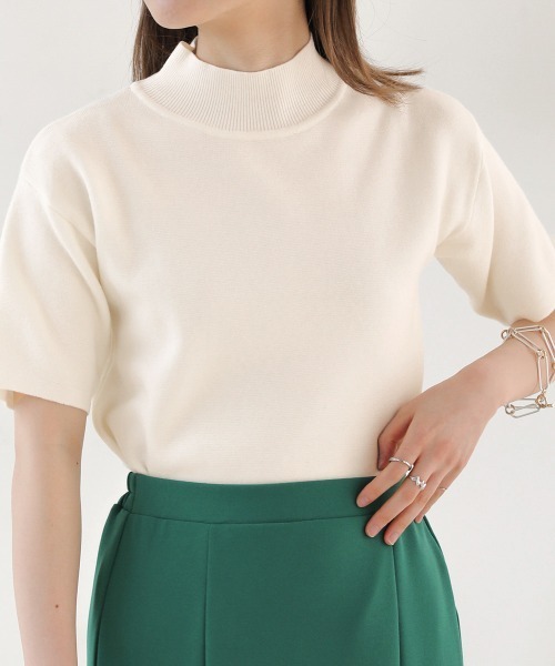 Bab（バブ）の「プチハイネック半袖プルオーバー（ニット/セーター・レディース・オフホワイト/ラベンダー/グレー/ミント/ブラック/サックスブルー/オレンジ系その他/ベージュ/イエロー・FREE/TL）」の2枚目の写真