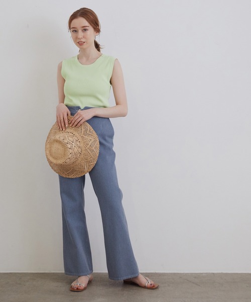 MADEMOISELLE ROPE'（マドモアゼル ロペ）の「リブサマーニットノースリーブプルオーバー（Tシャツ/カットソー・レディース・ブラック/オフホワイト/ライトグリーン・38）」の8枚目の写真