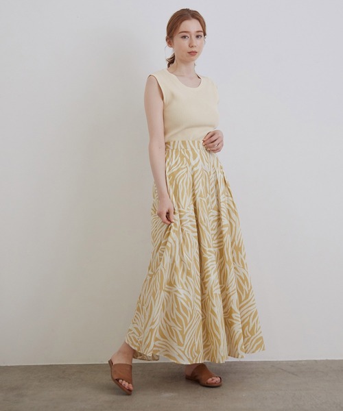 MADEMOISELLE ROPE'（マドモアゼル ロペ）の「リブサマーニットノースリーブプルオーバー（Tシャツ/カットソー・レディース・ブラック/オフホワイト/ライトグリーン・38）」の5枚目の写真