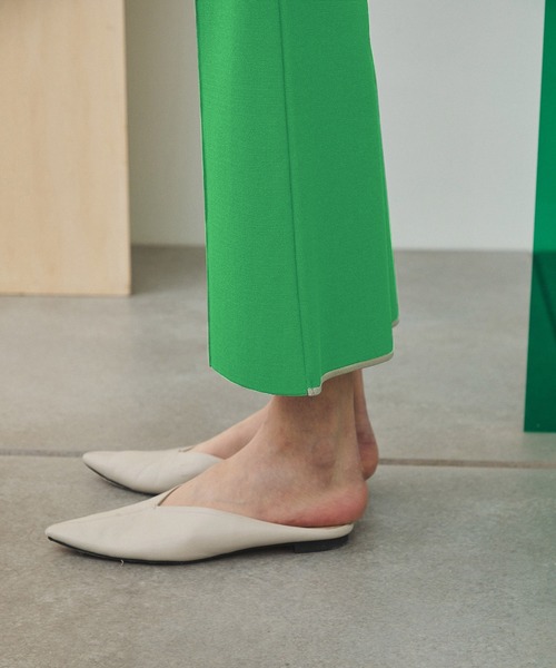 UNITED TOKYO（ユナイテッドトウキョウ）の「スリムニットパンツ（その他パンツ・レディース・グリーン/ブラック/ブラウン・2/1）」の5枚目の写真