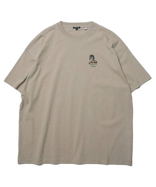 FREAK'S STORE(フリークスストア)の「WEB限定 ワンポイント刺繍デザイン クルーネックTシャツ(Tシャツ/カットソー・メンズ・ホワイト/サックスブルー/ベージュ系その他/ベージュ/ピンク/ブルー系その他/ホワイト系その他/ピンク系その他・LARGE/MEDIUM/SMALL)」の9枚目の写真