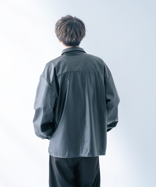 epnok（エプノック）の「シンセティックレザールーズシャツ（シャツ/ブラウス・メンズ・ブラック・MEDIUM/SMALL/LARGE）」の13枚目の写真