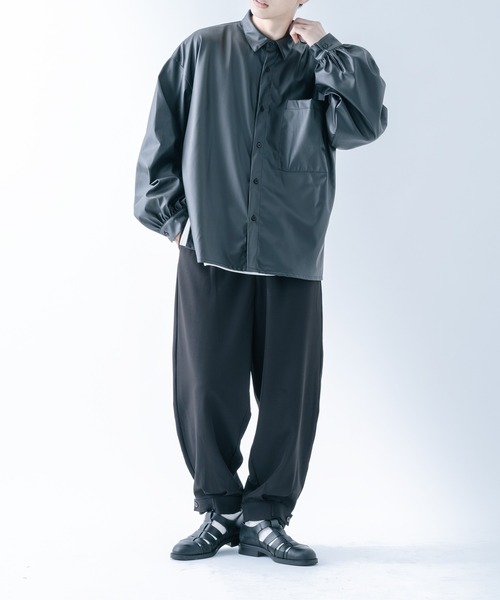 epnok（エプノック）の「シンセティックレザールーズシャツ（シャツ/ブラウス・メンズ・ブラック・MEDIUM/SMALL/LARGE）」の22枚目の写真