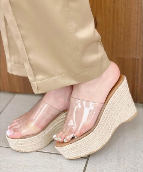 En Punto（エンプント）の「ハイウエッジプラットフォームサンダル（サンダル・レディース・ブロンズ/アイボリー/ホワイト系その他7・M/LL/L/S）」の10枚目の写真