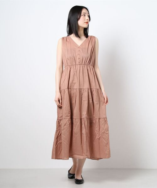 Factor=（ファクターイコール）の「ティアードノースリーブワンピース（ワンピース・レディース・オレンジ/モカ・FREE）」の10枚目の写真