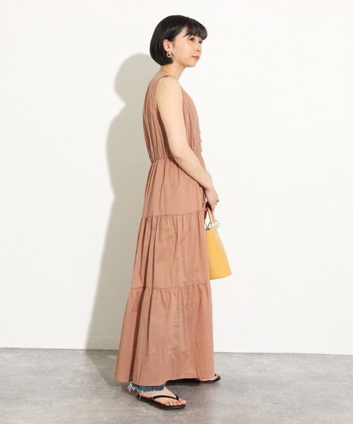 Factor=（ファクターイコール）の「ティアードノースリーブワンピース（ワンピース・レディース・オレンジ/モカ・FREE）」の3枚目の写真