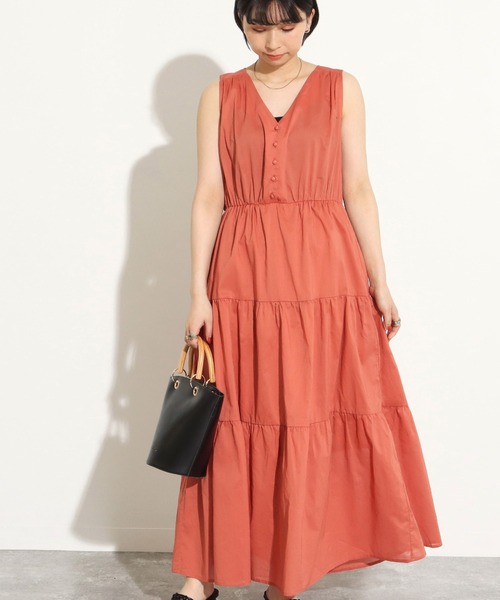 Factor=（ファクターイコール）の「ティアードノースリーブワンピース（ワンピース・レディース・オレンジ/モカ・FREE）」の15枚目の写真