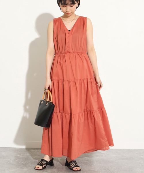 Factor=（ファクターイコール）の「ティアードノースリーブワンピース（ワンピース・レディース・オレンジ/モカ・FREE）」の16枚目の写真
