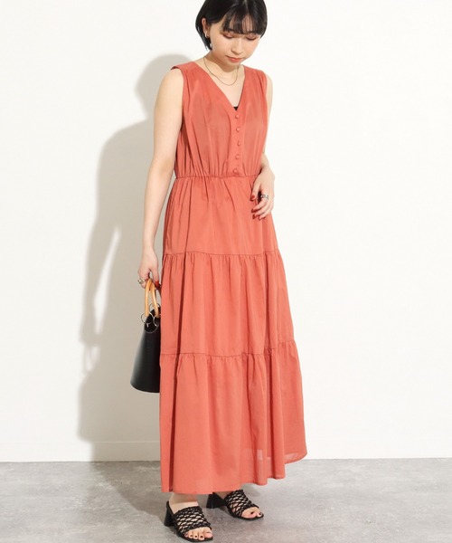 Factor=（ファクターイコール）の「ティアードノースリーブワンピース（ワンピース・レディース・オレンジ/モカ・FREE）」の17枚目の写真