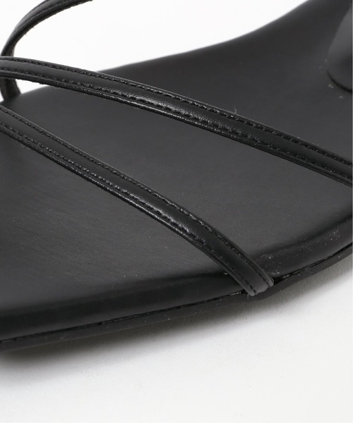 LE TALON(ルタロン)の「GRISE 2.5cmアシメストラップサンダル◆(サンダル・レディース・ホワイト/ベージュ/イエロー/ブラック系その他・SMALL/MEDIUM/LARGE/X-LARGE)」の10枚目の写真