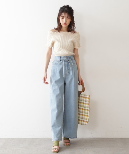 FREE'S MART（フリーズマート）の「◇2Wayオフショルフリルリブ半袖ニット（ニット/セーター・レディース・ホワイト/レッド/ベージュ/ブラック・FREE）」の8枚目の写真