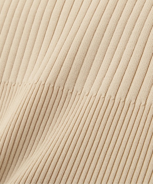 FREE'S MART（フリーズマート）の「◇2Wayオフショルフリルリブ半袖ニット（ニット/セーター・レディース・ホワイト/レッド/ベージュ/ブラック・FREE）」の10枚目の写真