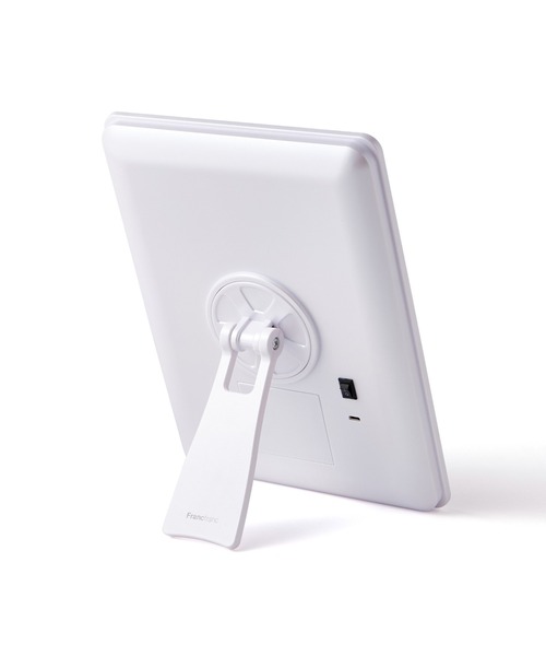 Francfranc（フランフラン）の「ルチオ ブライトニングミラー L ホワイト（手鏡/メイクミラー・レディース・ホワイト・FREE）」の4枚目の写真