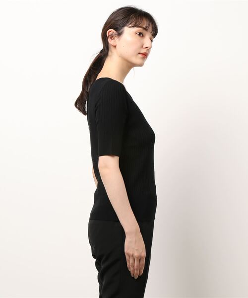 MEW'S REFINED CLOTHES（ミューズリファインドクローズ）の「Vネックリブ5分袖ニット（ニット/セーター・レディース・ピンク/ベージュ/ブラック/モカ/ブルー系その他/ホワイト・MEDIUM）」の7枚目の写真