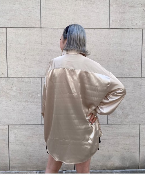 Ctr1（コントロール）の「Ctr1/コントロール/サテンシャツ（シャツ/ブラウス・レディース・オフホワイト/ベージュ・FREE）」の6枚目の写真