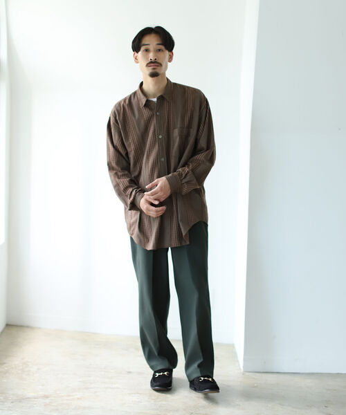 BEAMS(ビームス)の「BEAMS / カット ドビー チェック イージー シャツ(シャツ/ブラウス・メンズ・ブラック/ブラウン・SMALL/MEDIUM/X-LARGE/LARGE)」の15枚目の写真