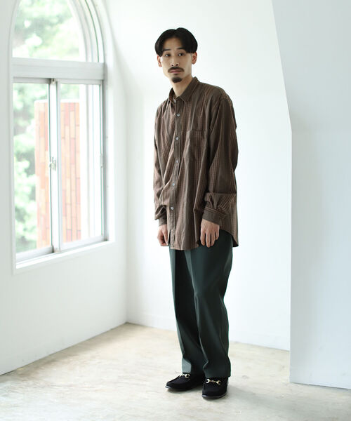 BEAMS(ビームス)の「BEAMS / カット ドビー チェック イージー シャツ(シャツ/ブラウス・メンズ・ブラック/ブラウン・SMALL/MEDIUM/X-LARGE/LARGE)」の14枚目の写真