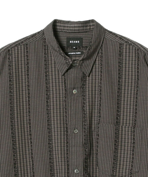 BEAMS(ビームス)の「BEAMS / カット ドビー チェック イージー シャツ(シャツ/ブラウス・メンズ・ブラック/ブラウン・SMALL/MEDIUM/X-LARGE/LARGE)」の10枚目の写真
