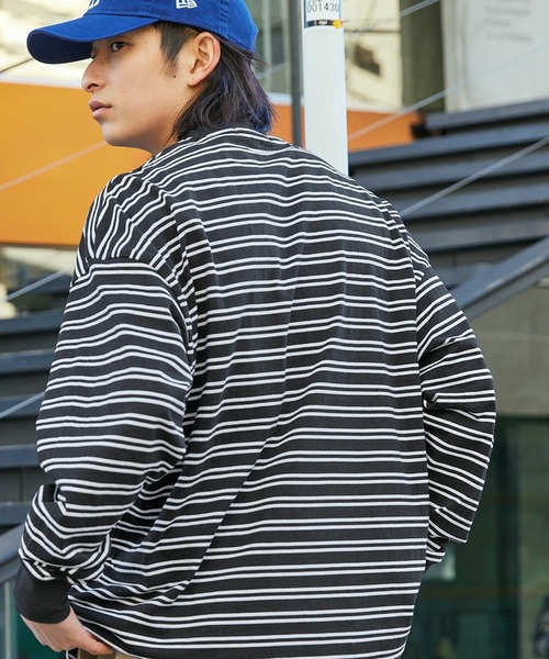 U.S. POLO ASSN.（ユーエスポロアッスン）の「U.S. POLO ASSN. /ユーエスポロアッスン 別注ワンポイント刺繍 ビッグシルエット リンガーネックマルチボーダー 長袖カットソー（Tシャツ/カットソー・メンズ・ホワイト/ダークグリーン/ベージュ/ネイビー/ピンク/ホワイト×ブラック/ブラック×ホワイト/ブルー/ブラック系その他/ホワイト系/ブラック/ブラウン・M/L）」の20枚目の写真