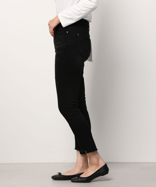 Desert　Rose（デザートローズ）の「【Praia/プライア】アンクルスキニーデニム（デニムパンツ・レディース・ブラック・MEDIUM/SMALL）」の3枚目の写真