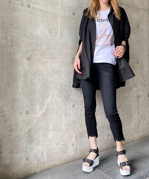 Desert　Rose（デザートローズ）の「【Praia/プライア】アンクルスキニーデニム（デニムパンツ・レディース・ブラック・MEDIUM/SMALL）」の4枚目の写真