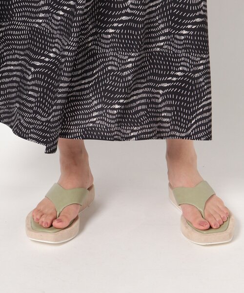 ESPERANZA(エスペランサ)の「◆【KLC BY esp】クッションソールトングサンダル(サンダル・レディース・ブラック系8/ライトグリーン系・LL/S/M/L)」の13枚目の写真