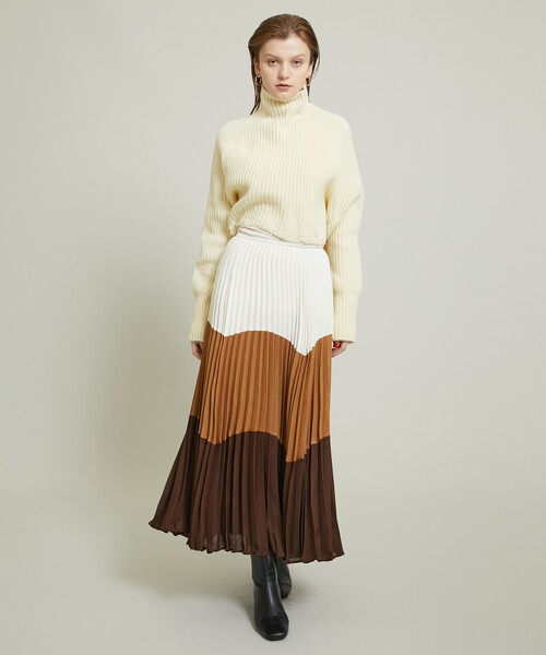 JANE SMITH / JOHN SMITH（ジェーンスミスジョンスミス）の「【JANE SMITH(ジェーンスミス)】ショートハイネックプルオーバー 21WKN-#905L（ニット/セーター・レディース・ブラック/イエロー/アイボリー・0）」の8枚目の写真