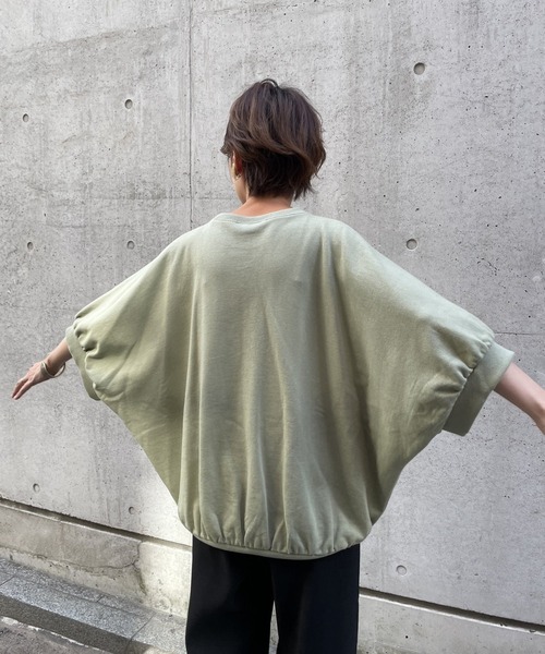 BEARDSLEY（ビアズリー）の「裏毛ドルマンカットソー（Tシャツ/カットソー・レディース・モスグリーン/アイボリー・FREE）」の7枚目の写真