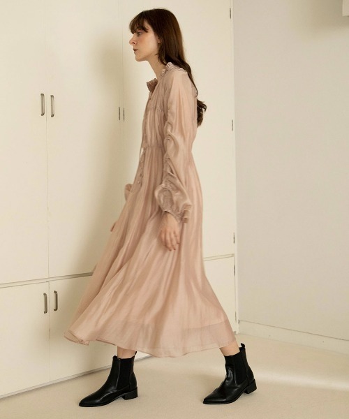 mangata(モンガータ)の「Sheer gather onepiece(ワンピース・レディース・ベージュ/ピンクベージュ・FREE)」の18枚目の写真