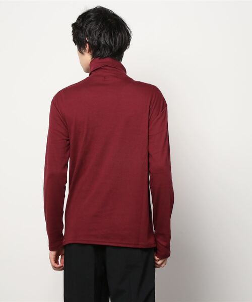 8(eight)(エイト)の「スムースタートルネックカットソー(Tシャツ/カットソー・メンズ・ワインレッド/グレイッシュベージュ/グレー/ブラック/オフホワイト/ベージュ・LARGE/MEDIUM/X-LARGE)」の7枚目の写真