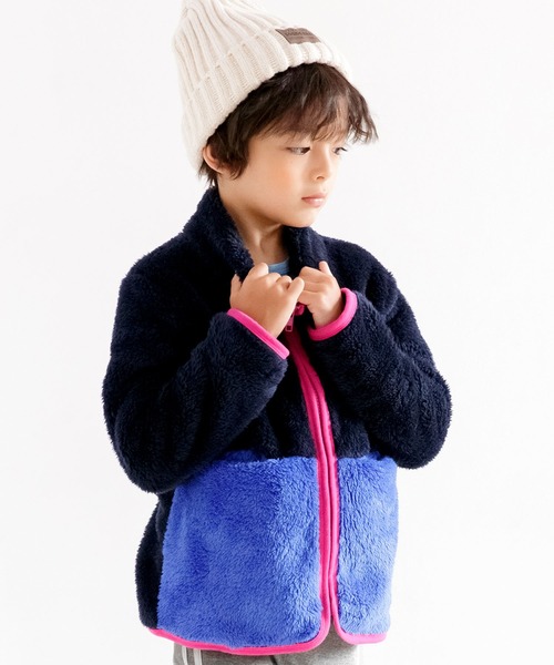 Bee des Bee（ビーデスビー）の「ボアジャケット（その他アウター・キッズ・ブラック/ダークブラウン/グレー/カーキ/アイボリー/ミント/ラベンダー/チャコール/ネイビー/ピンク/ライトピンク/ホワイト系その他・100cm/130cm/140cm/110cm/150cm/120cm）」の9枚目の写真