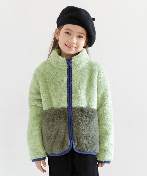 Bee des Bee（ビーデスビー）の「ボアジャケット（その他アウター・キッズ・ブラック/ダークブラウン/グレー/カーキ/アイボリー/ミント/ラベンダー/チャコール/ネイビー/ピンク/ライトピンク/ホワイト系その他・100cm/130cm/140cm/110cm/150cm/120cm）」の8枚目の写真