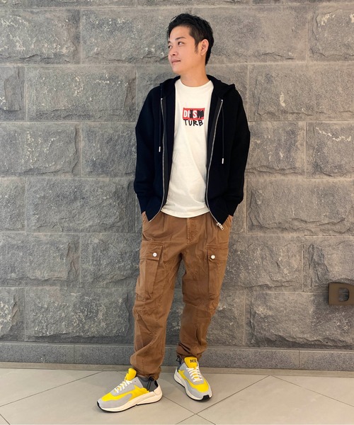 DIESEL(ディーゼル)の「メンズ パンツ レギュラーフィット(カーゴパンツ・メンズ・ブラウン/カーキ・28inch/32inch/34inch/30inch/26inch)」の14枚目の写真