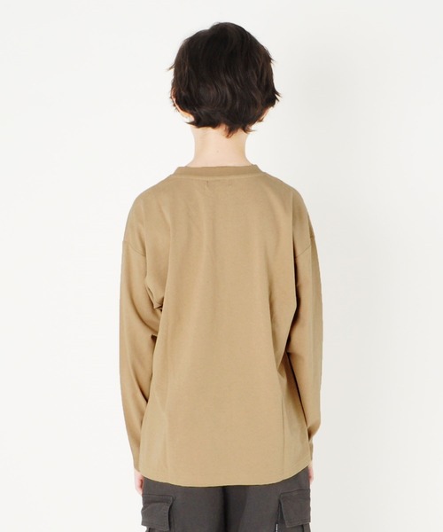 GLAZOS（グラソス）の「天竺・ドロップショルダーCITYロゴモチーフ長袖Tシャツ（Tシャツ/カットソー・キッズ・ベージュ/チャコールグレー/ブルー・170cm/150cm/160cm/130cm/140cm）」の8枚目の写真
