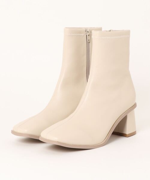 Fabby fabby（ファビィーファビィー）の「ストレッチアンクルショートブーツ（ブーツ・レディース・ベージュ/アイボリー/ブラック/オフホワイト・LARGE/MEDIUM/SMALL）」の2枚目の写真