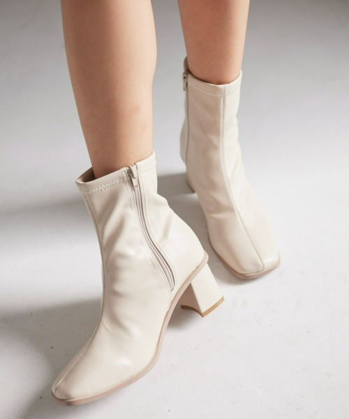 Fabby fabby（ファビィーファビィー）の「ストレッチアンクルショートブーツ（ブーツ・レディース・ベージュ/アイボリー/ブラック/オフホワイト・LARGE/MEDIUM/SMALL）」の12枚目の写真