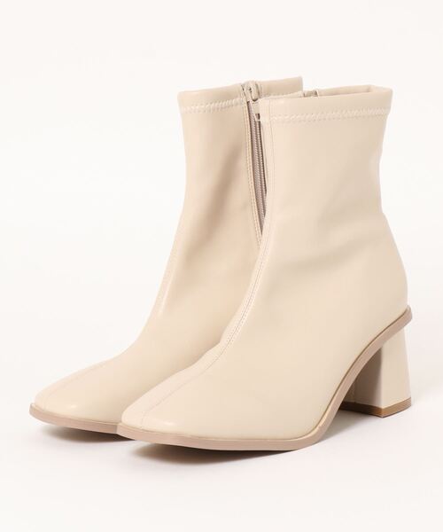 Fabby fabby（ファビィーファビィー）の「ストレッチアンクルショートブーツ（ブーツ・レディース・ベージュ/アイボリー/ブラック/オフホワイト・LARGE/MEDIUM/SMALL）」の7枚目の写真